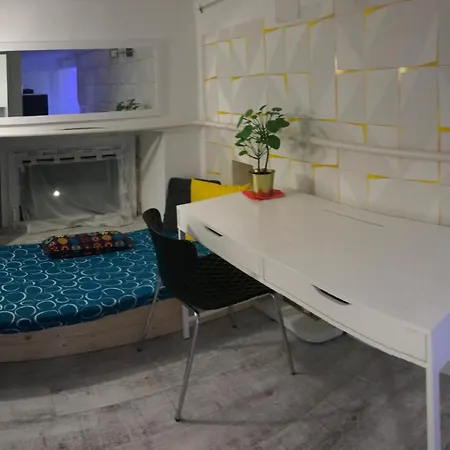 Near Corvin, Heim Pál&semmelweis Apartamento Budapest
